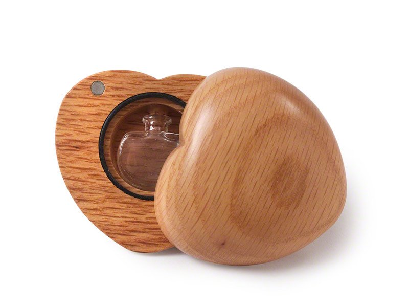 4_PETRIBUTES_Tribute-Heart_TRIH.jpg Engravable solid wood ashes keepsake. Tactile and beautiful memorial for you to personalise. Holds photo, ashes, lock of hair or small mementos
